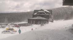 Lyžařská střediska oslavují sněhovou nadílku. Dlouho ale nevydrží!