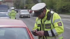 Zdrogovaný řidič měl zákaz řízení, policie mu zabavila auto. Už druhé