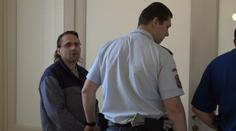 Vrah vysoudil na státu 200 tisíc! Kvůli kouření ve věznici