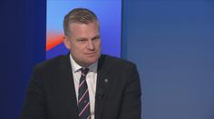 Turek tvrdí, že anglicky ve skutečnosti umí: Měl jsem v sobě prášky na bolest