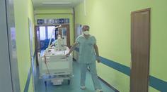 Nemocnice se rychle plní, někde už zase musejí přidávat covidová lůžka