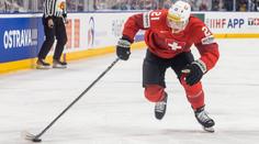 Švýcaři slaví stříbro doma v hokejové aréně. Fiala se při rozhovoru rozbrečel