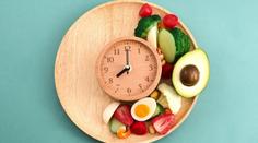Může čas jídla prodloužit život? Podle výzkumu ano. Ptejte se nutriční terapeutky