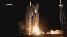 Americký Starliner odstartoval, ale netrefil správnou oběžnou dráhu