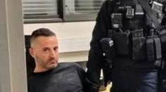 Italského mafiána, který utekl po prostěradle z vězení, zatkli na Korsice