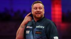 Šok v Blackpoolu. Humphries padl, Menzies ho dorazil zavřenou 170