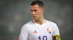 FIFA zakázala Belgičanům venkovní dresy. Vadí jí nápis na límci