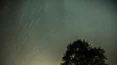 Hvězdné vlaky na nebi, další satelity sítě Starlink zastavila bouře Arthur