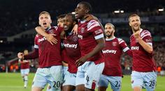 West Ham otočil duel s Alkmaarem. Leverkusen prohrál v Římě