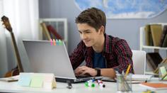 Jasná odpověď statistiků! Co studenti dělají na internetu nejvíc? PŘEHLED