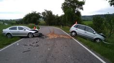 Tragická nehoda na Jindřichohradecku! Čelní střet řidička nepřežila