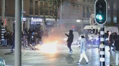 Řada evropských zemí zpřísňuje opatření, v Belgii vyšli do ulic demonstranti