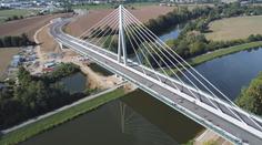 Pardubice se dočkaly. Po letech tam otevřeli obchvat centra města