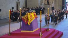 Královnino tělo dorazilo do Westminster Hall. Rozloučit se přijde milion lidí