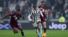 Páteční fotbal v Evropě: Turínské derby bez vítěze, Drchal stále čeká na gól