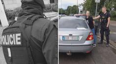 Ze silniční kontroly protidrogový zásah. Zadrželi dealera i jeho klienta