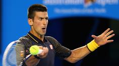 Djokovič smetl Ferrera. Hattrick má blízko