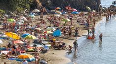 Na pláži v Turecku vypukla bitka kvůli lehátku. Pracovník resortu zmlátil turistu