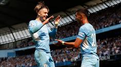 Citizens přejeli trápící se Arsenal, West Ham poprvé nevyhrál