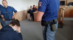 Čtrnáct let za vraždu učitele z pražské Michle. Vrchní soud zvýšil pachateli trest