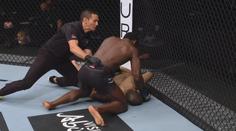Megatron v kleci čas neztrácí. UFC premiéru ukončil za 18 vteřin