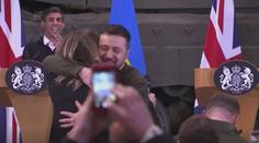 Nejen žádost o zbraně. Zelenskyj lidem v Británii vyrazil dech dojemným gestem