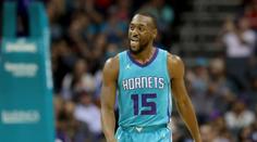 Walker dal 47 bodů a bylo to málo! Zářil LeBron, Satoranský nehrál
