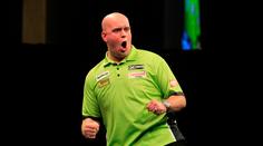 Van Gerwen je stále bez porážky! Drama bude až do konce