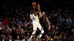 Čahoun Durant si dělal, co chtěl! Golden State jsou krok od titulu