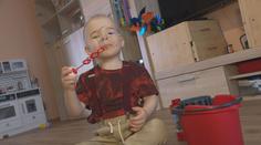Toníček (3) kvůli leukémii chodí na chemoterapie. Pomáhá mu Dobrý anděl