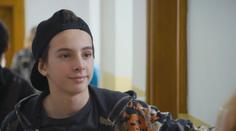 Vycházející hvězda seriálu Jedna rodina se nezdá. Pöthe má netradiční původ