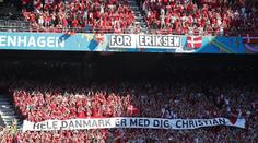 Emotivní chvíle na podporu Eriksena, skandoval mu celý stadion