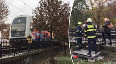 Desítky lidí v ohrožení! Dva vlaky zastavily jen pár metrů od sebe