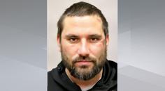 Policie pátrá po uprchlém vězni, hledal ho i vrtulník