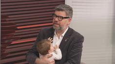 Rozkošná, až se tají dech: Pospíšil vzal dcerku Medinku přímo do vysílání