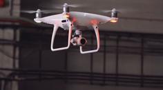 Piloti dronů budou muset mít certifikát