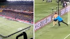 Fanoušek v Kanadě vběhl na hřiště, od pořadatele inkasoval brutální ránu