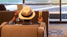 Pravidla na letištích se brzy mohou zásadně změnit. Aerolinkám dochází trpělivost