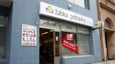 Velká obchodní síť zavádí samoobslužné nonstop prodejny. Zatím jsou čtyři