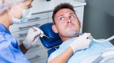 Zahoďte ústní vodu, radí zubařka. Může vám způsobit vážné zdravotní potíže