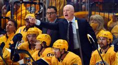 Trenérské změny v NHL. Washington vzal nováčka, Nashville vyhodil Hynese