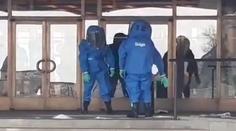 Zásah policie u slovenského parlamentu! Objevili bílý prášek