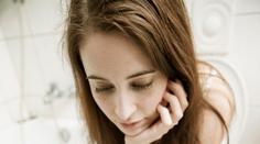 Šokující studie! Mobily jsou plné bakterií a špinavější než záchod