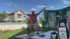 Borec na konec! Golfista trefil hole in one ve virtuálním golfu