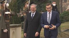 Premiéři podepsali dohodu o Turówu. Česko dostane přes miliardu korun