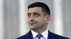 První kolo prezidentských voleb v Rumunsku ovládl pravicový Simion