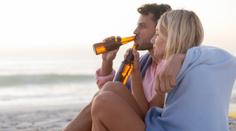 V této destinaci si pivo na pláži neotvírejte. Pokuta vás může zruinovat
