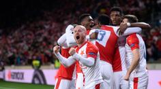 Slavia odtajnila hospodaření: Ztráta, ale i slušné peníze z pohárů!