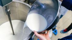 Známá česká mlékárna po 152 letech zavře. O práci přijde stovka lidí