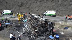 Obrovská tragédie v Mexiku: Při nehodě autobusu zemřelo 23 lidí!